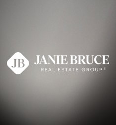 Profile image for Janie and Henry Bruce, one of JohnHart's Real Estate Agents