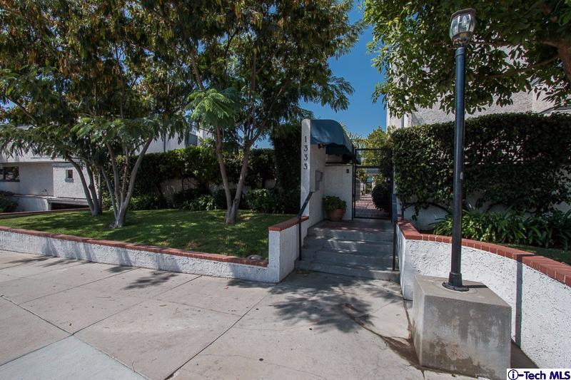 1333 Valley View Road #18, Glendale, CA 91202