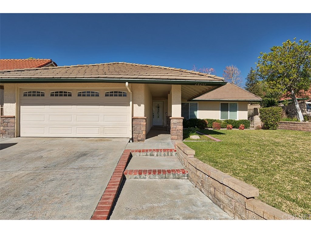 28263 Robin Crest Court, Canyon Country, CA 91387