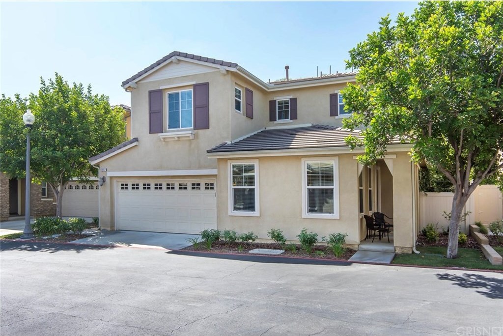 26012 Lindale Place, Newhall, CA 91350