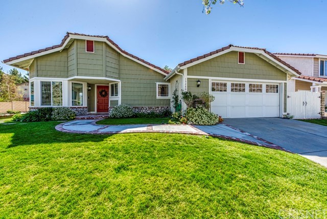15280 Poppy Meadow Street, Canyon Country, CA 91387