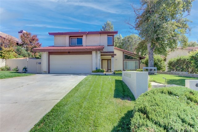 28024 Valcour Drive, Canyon Country, CA 91387