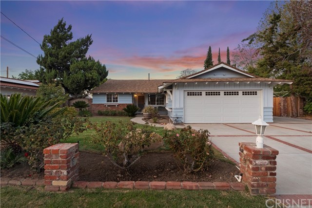 23819 Evans Avenue, Newhall, CA 91321