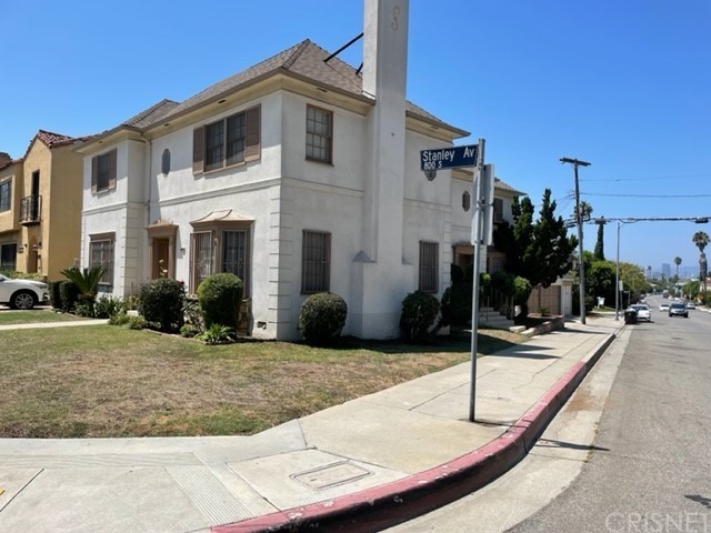 801 Stanley Avenue, Los Angeles, CA 90036