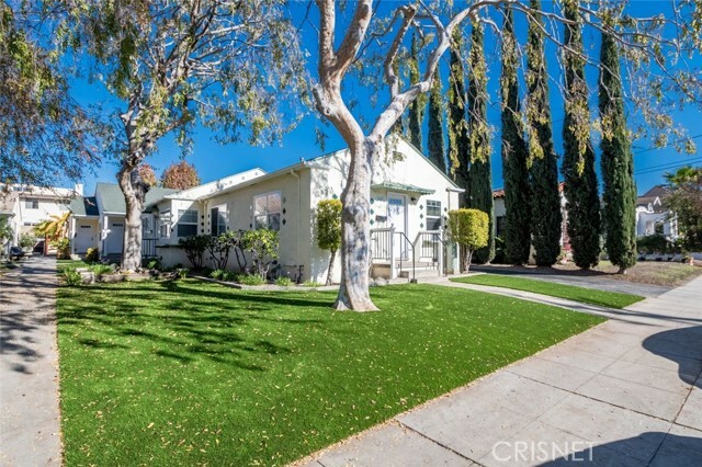 807 Chevy Chase Drive #4, Glendale, CA 91205