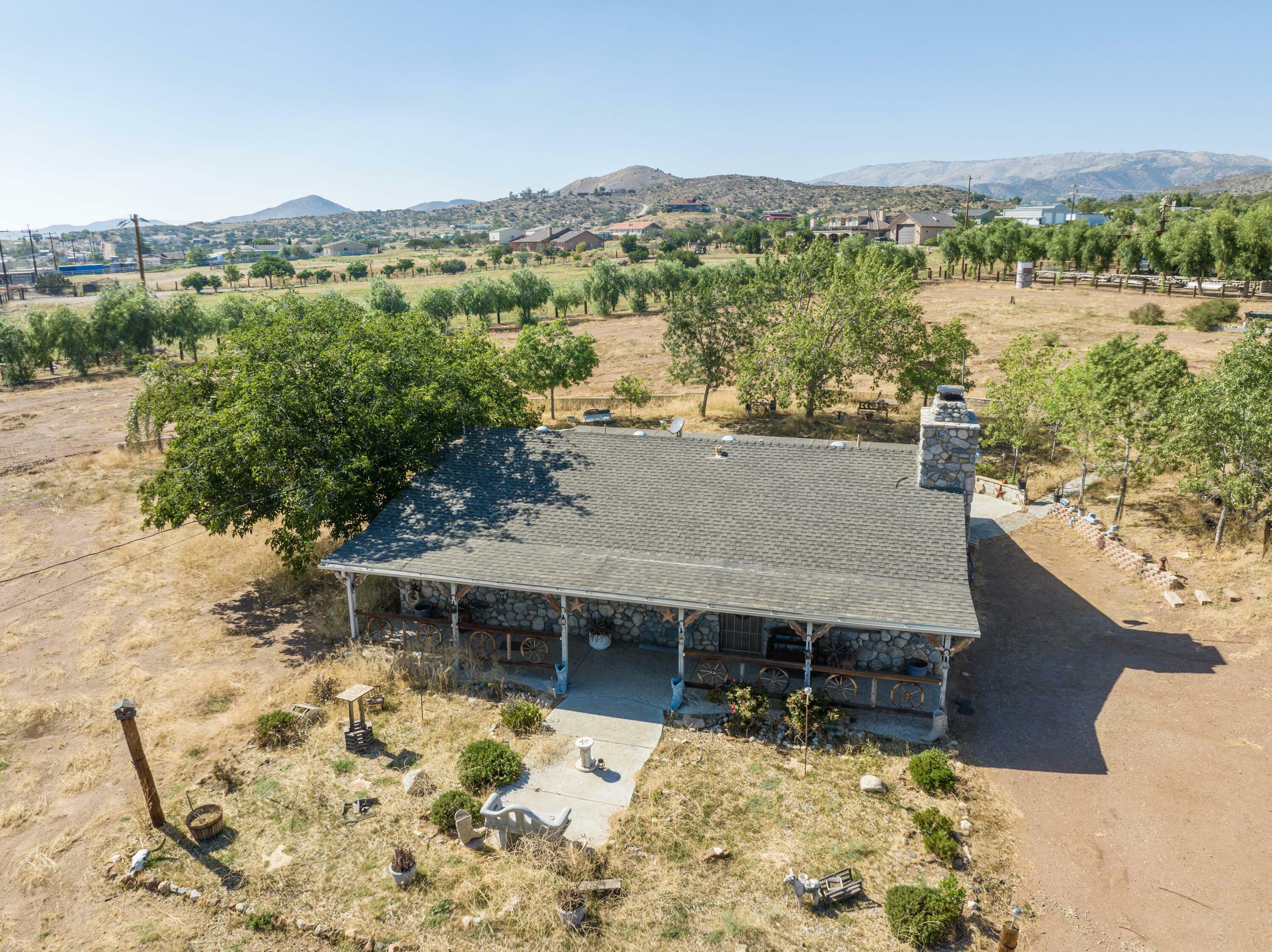 33805 Mcennery Canyon Road, Acton, CA 93510