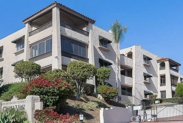 2522 Clairemont Drive #203, San Diego, CA 92117