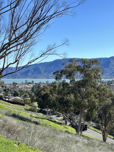 48 unit G COUNTRY CLUB HEIGHTS, Lake Elsinore, CA 92530