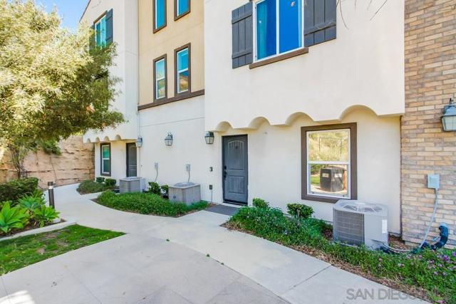 303 Mission Terrace Ave, San Marcos, CA 92069