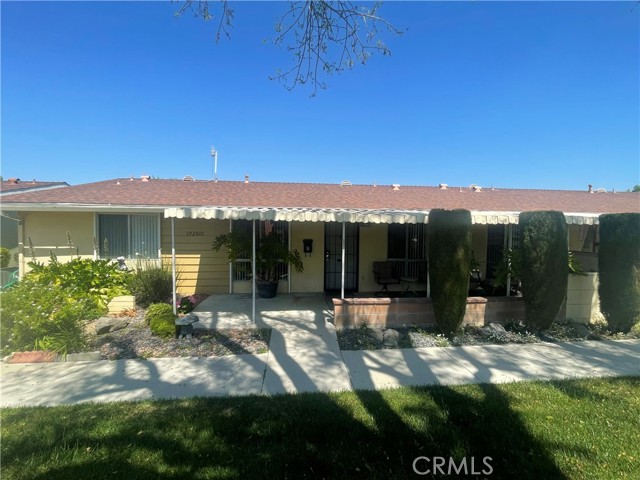 19201 Avenue Of The Oaks  #C, Newhall, CA 91321