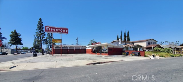 1471 Martin Luther King Jr Boulevard, Los Angeles, CA 90062