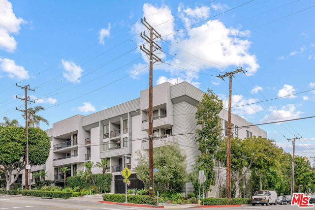 906 Doheny Drive #413, West Hollywood, CA 90069
