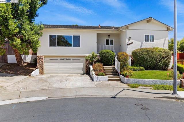 19000 Mayberry Drive, Castro Valley, CA 94546