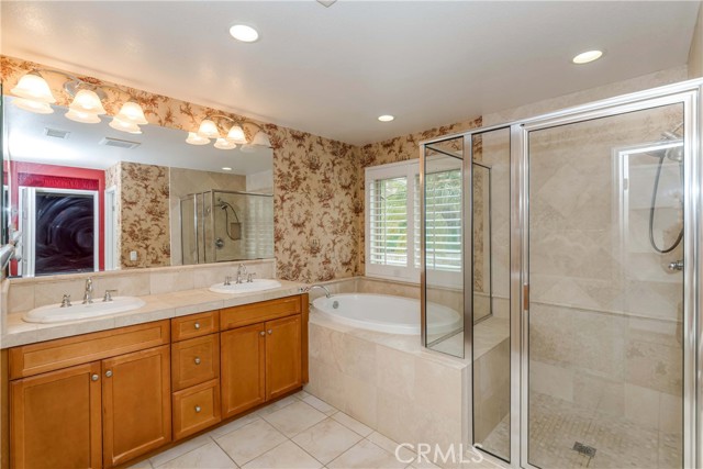 17140 Summer Maple Way, Canyon Country, CA 91387 | Photo 19